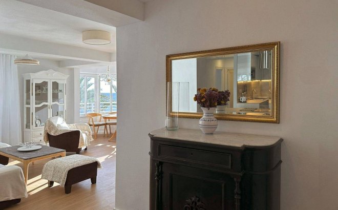 Resale - Apartment -
Torrevieja - Centro