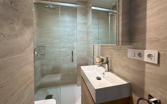 Resale - Apartment -
Torrevieja - Centro