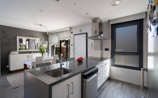 Resale - Villa -
Torrevieja - Aguas Nuevas 2