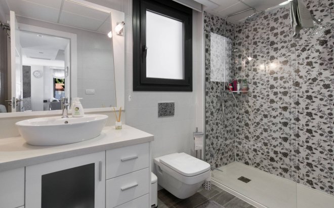 Resale - Villa -
Torrevieja - Aguas Nuevas 2