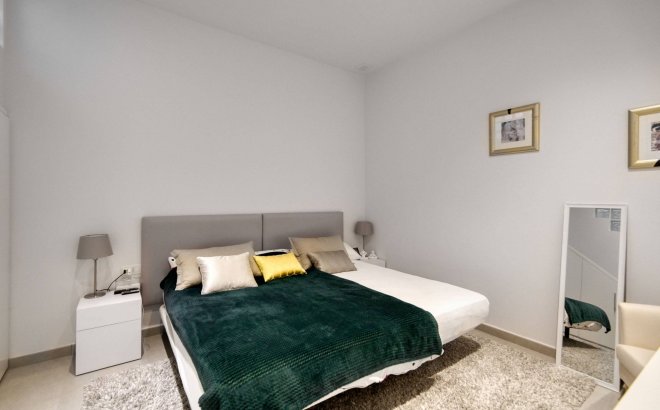 Resale - Villa -
Torrevieja - Aguas Nuevas 2