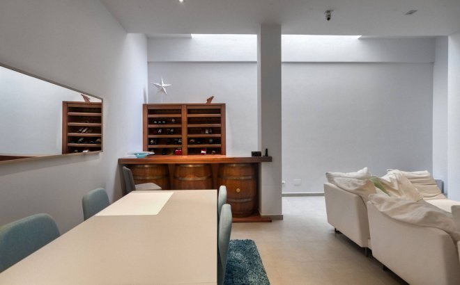 Resale - Villa -
Torrevieja - Aguas Nuevas 2