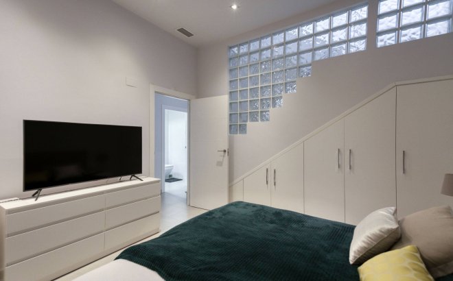 Resale - Villa -
Torrevieja - Aguas Nuevas 2