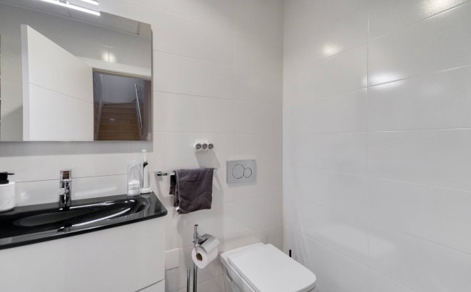 Resale - Villa -
Torrevieja - Aguas Nuevas 2