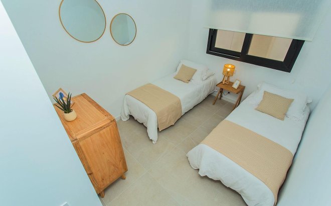 Resale - Town House -
Torrevieja - La Siesta