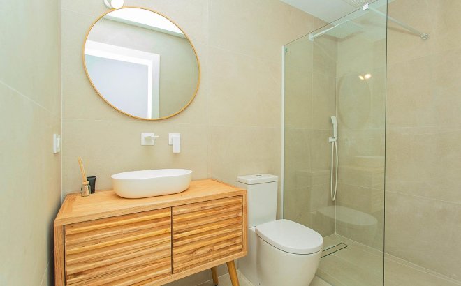 Resale - Town House -
Torrevieja - La Siesta