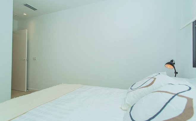 Resale - Town House -
Torrevieja - La Siesta