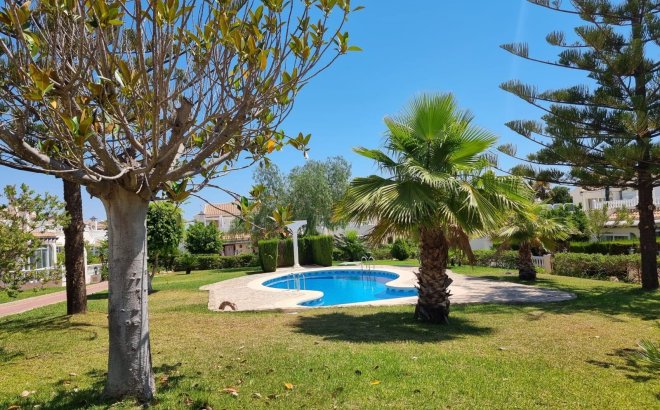 Resale - Apartment -
Torrevieja - Los Balcones - Los Altos del Edén