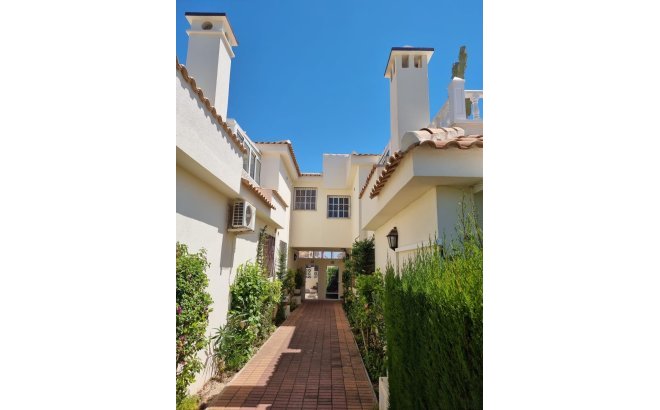 Resale - Apartment -
Torrevieja - Los Balcones - Los Altos del Edén