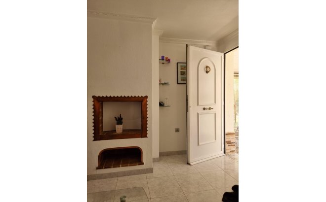 Resale - Apartment -
Torrevieja - Los Balcones - Los Altos del Edén