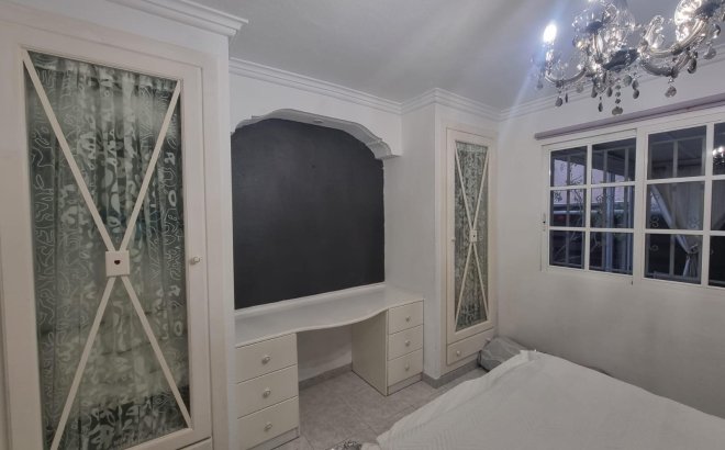 Resale - Apartment -
Torrevieja - Los Balcones - Los Altos del Edén