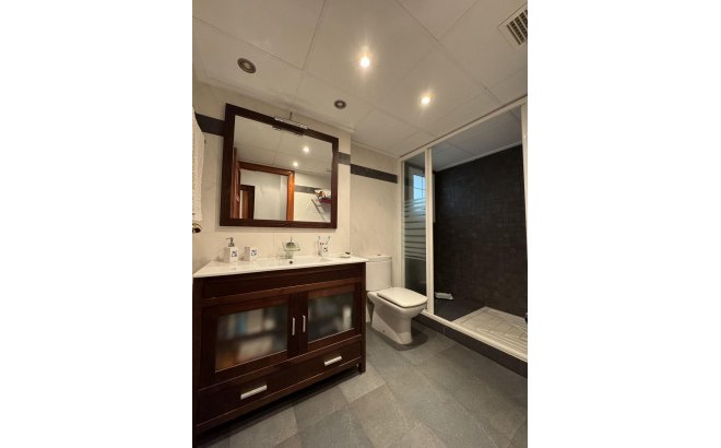 Resale - Apartment -
Torrevieja - Playa del Cura