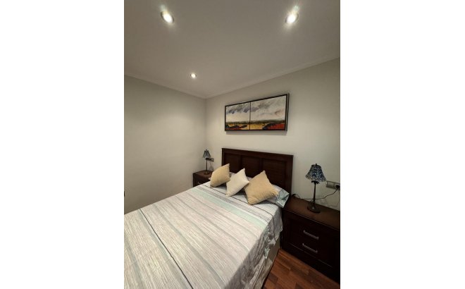 Resale - Apartment -
Torrevieja - Playa del Cura