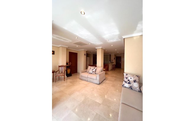 Revente - Dúplex -
Torrevieja