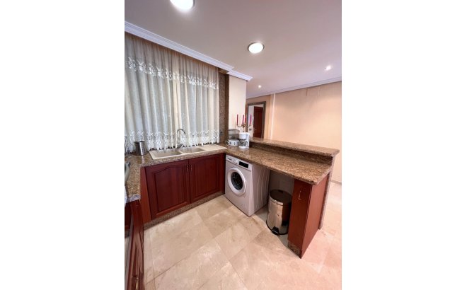 Revente - Dúplex -
Torrevieja