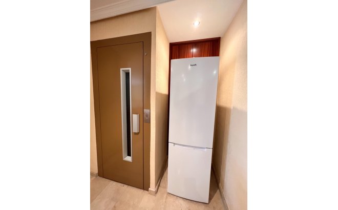 Revente - Dúplex -
Torrevieja