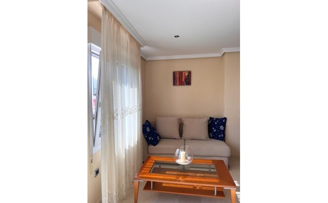 Revente - Dúplex -
Torrevieja