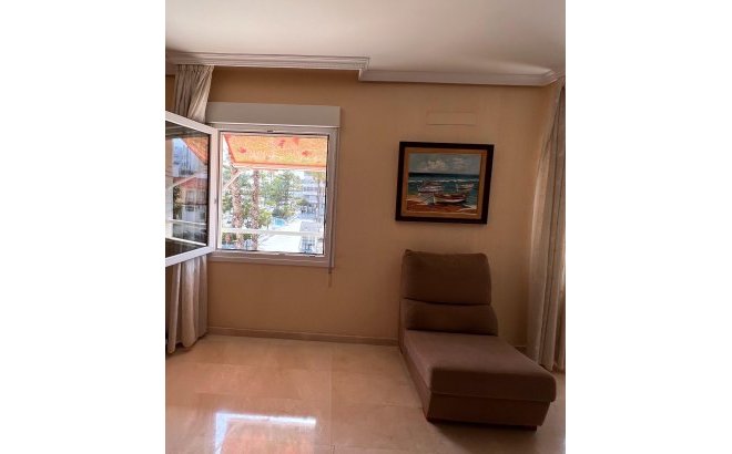 Revente - Dúplex -
Torrevieja