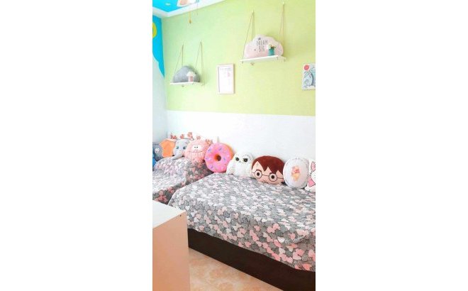 Revente - Appartement -
Torrevieja - Centro