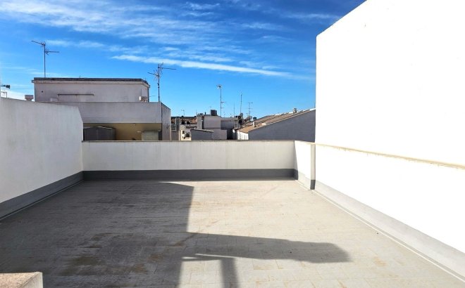 Resale - Apartment -
Torrevieja - Centro