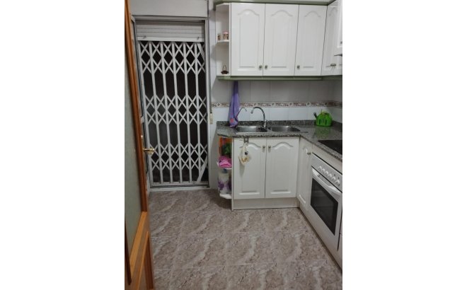 Resale - Apartment -
Torrevieja - Playa del Cura