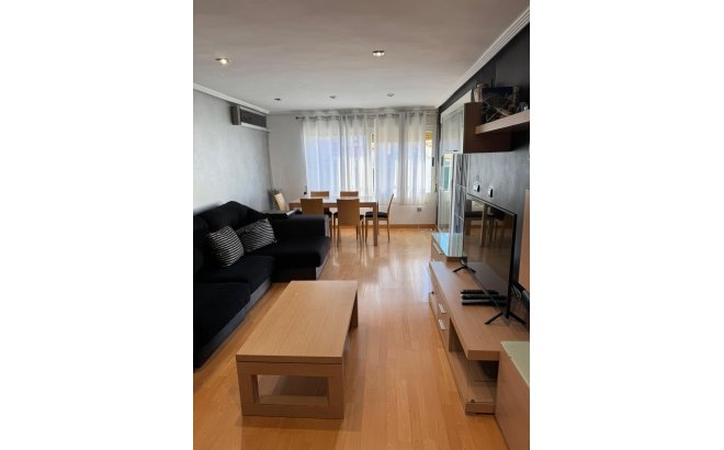 Resale - Villa -
Torrevieja - Los Balcones - Los Altos del Edén