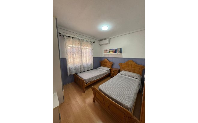 Resale - Villa -
Torrevieja - Los Balcones - Los Altos del Edén