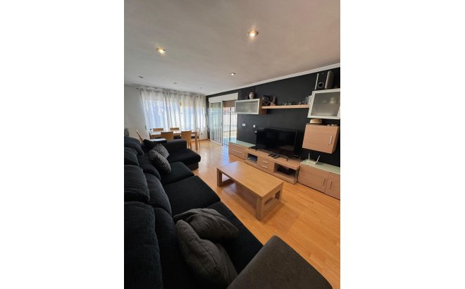 Resale - Villa -
Torrevieja - Los Balcones - Los Altos del Edén