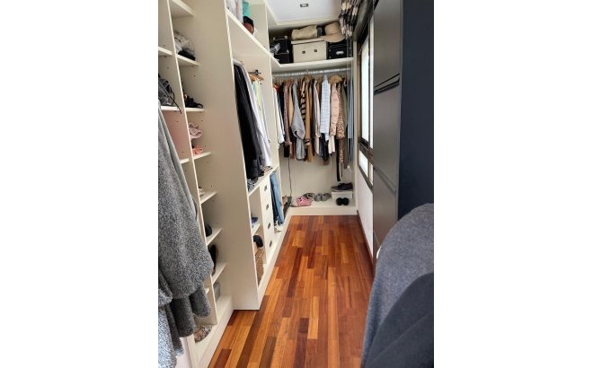 Resale - Dúplex -
Torrevieja - Playa del Cura