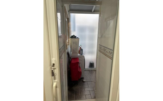 Herverkoop - Appartement -
Torrevieja - Centro