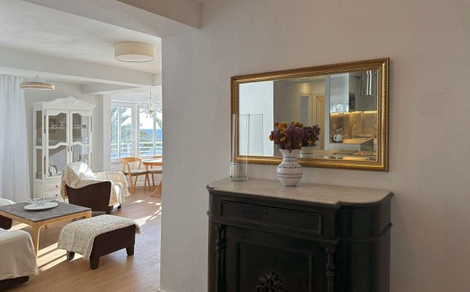 Herverkoop - Appartement -
Torrevieja - Playa del Cura