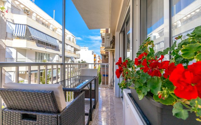 Resale - Apartment -
Torrevieja - Playa del Cura