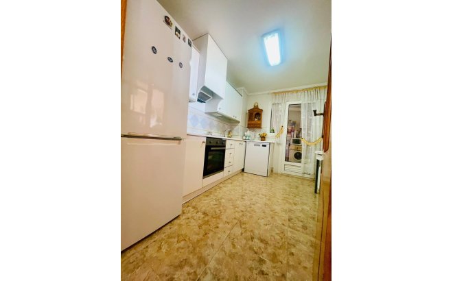 Resale - Apartment -
Torrevieja - La Mata