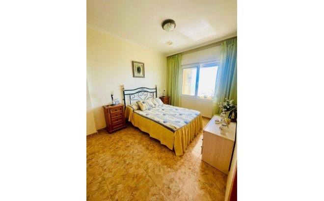 Resale - Apartment -
Torrevieja - La Mata