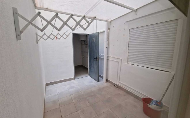 Resale - Apartment -
Torrevieja - Costa Blanca