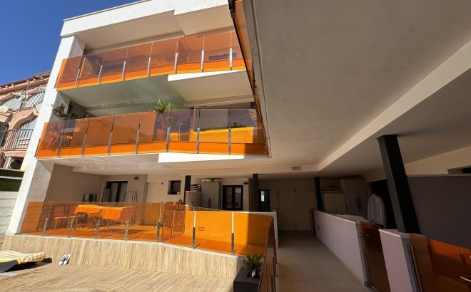 Resale - Apartment -
Torrevieja - Costa Blanca