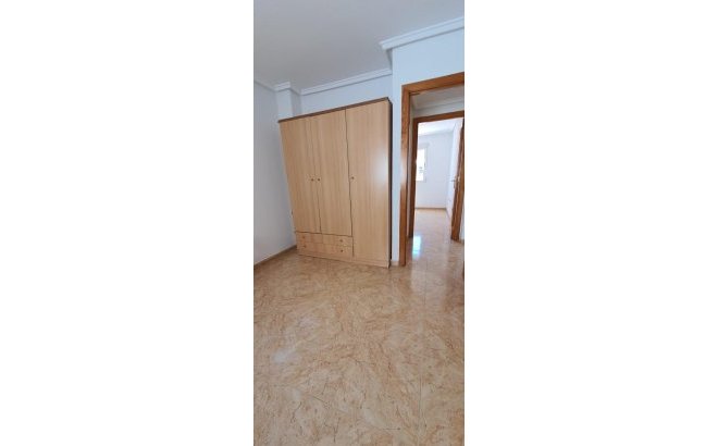 Revente - Penthouse -
Torrevieja - Centro