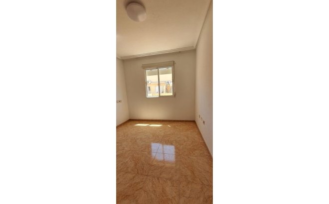 Revente - Penthouse -
Torrevieja - Centro