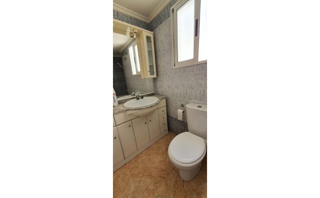 Revente - Penthouse -
Torrevieja - Centro