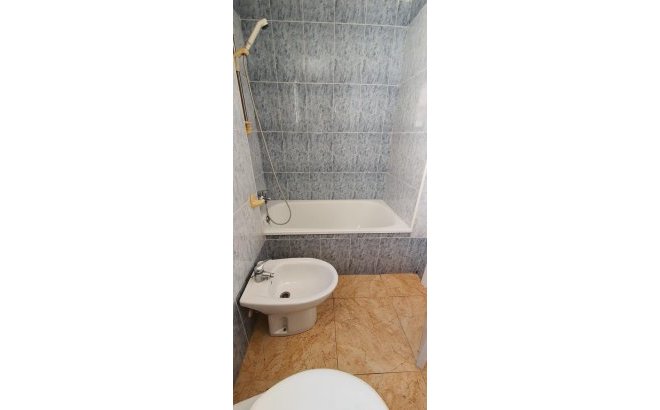 Revente - Penthouse -
Torrevieja - Centro