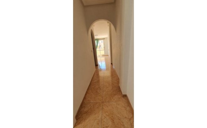 Revente - Penthouse -
Torrevieja - Centro