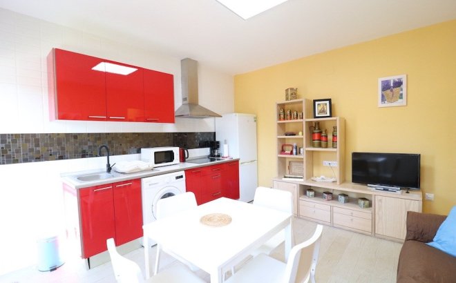 Resale - Villa -
Torrevieja - Costa Blanca