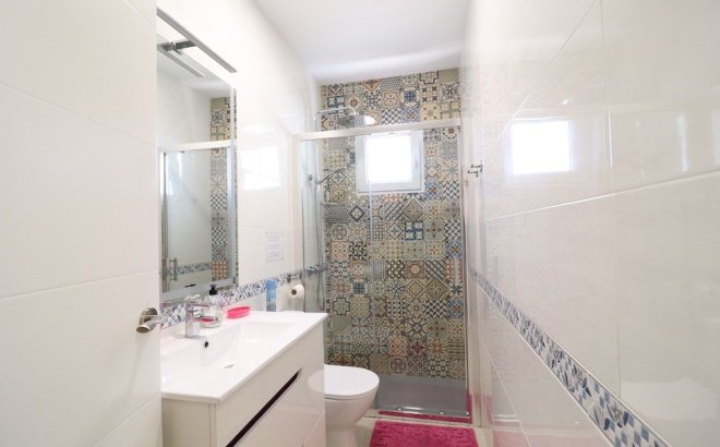 Resale - Villa -
Torrevieja - Costa Blanca