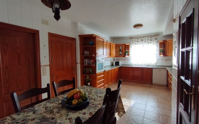 Herverkoop - Villa -
Torrevieja - Costa Blanca