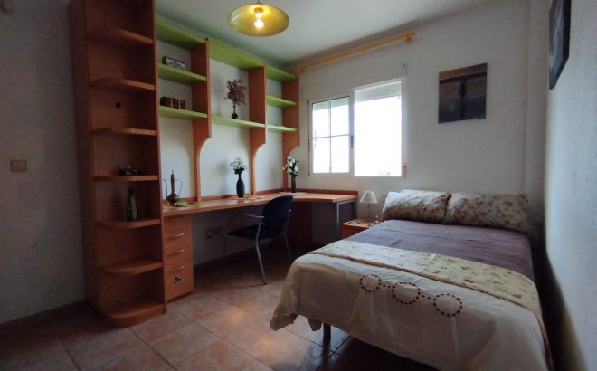 Herverkoop - Villa -
Torrevieja - Costa Blanca