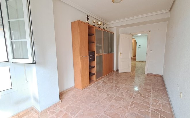 Revente - Appartement -
Torrevieja - Costa Blanca