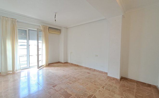 Revente - Appartement -
Torrevieja - Costa Blanca