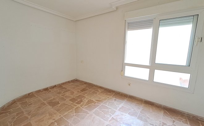 Revente - Appartement -
Torrevieja - Costa Blanca