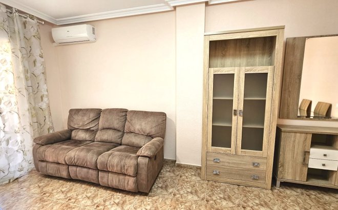 Resale - Apartment -
Torrevieja - Costa Blanca