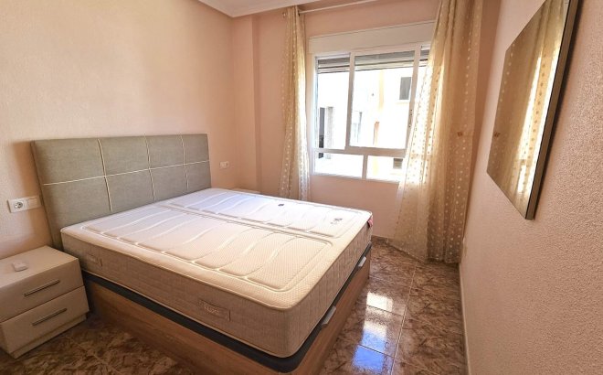 Resale - Apartment -
Torrevieja - Costa Blanca